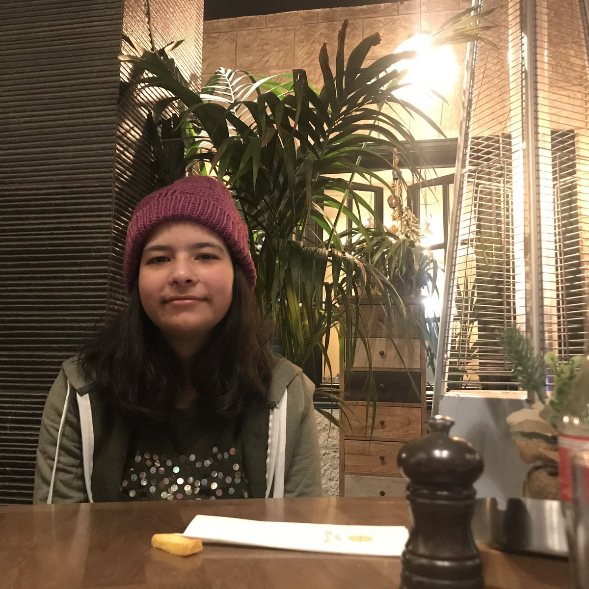 🇵🇸✝️ Lara Al-Sayegh was martyred on her way from Gaza City to the south then to Egypt after her brother Khalil was able to take her &amp; her mother from Gaza

استشهدت لارا الصايغ وهي في طريقها من غزة إلى الجنوب بعد أن تمكن شقيقها خليل من اصطحابها هي ووالدتها من غزة

#ChristiansMENA