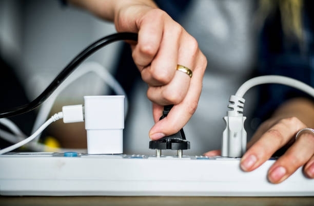 AAccurateElect2's tweet photo. Electrical safety tip: Never overload your outlets or extension cords. This can lead to electrical fires and other hazards. https://t.co/Ere2JEhHzs