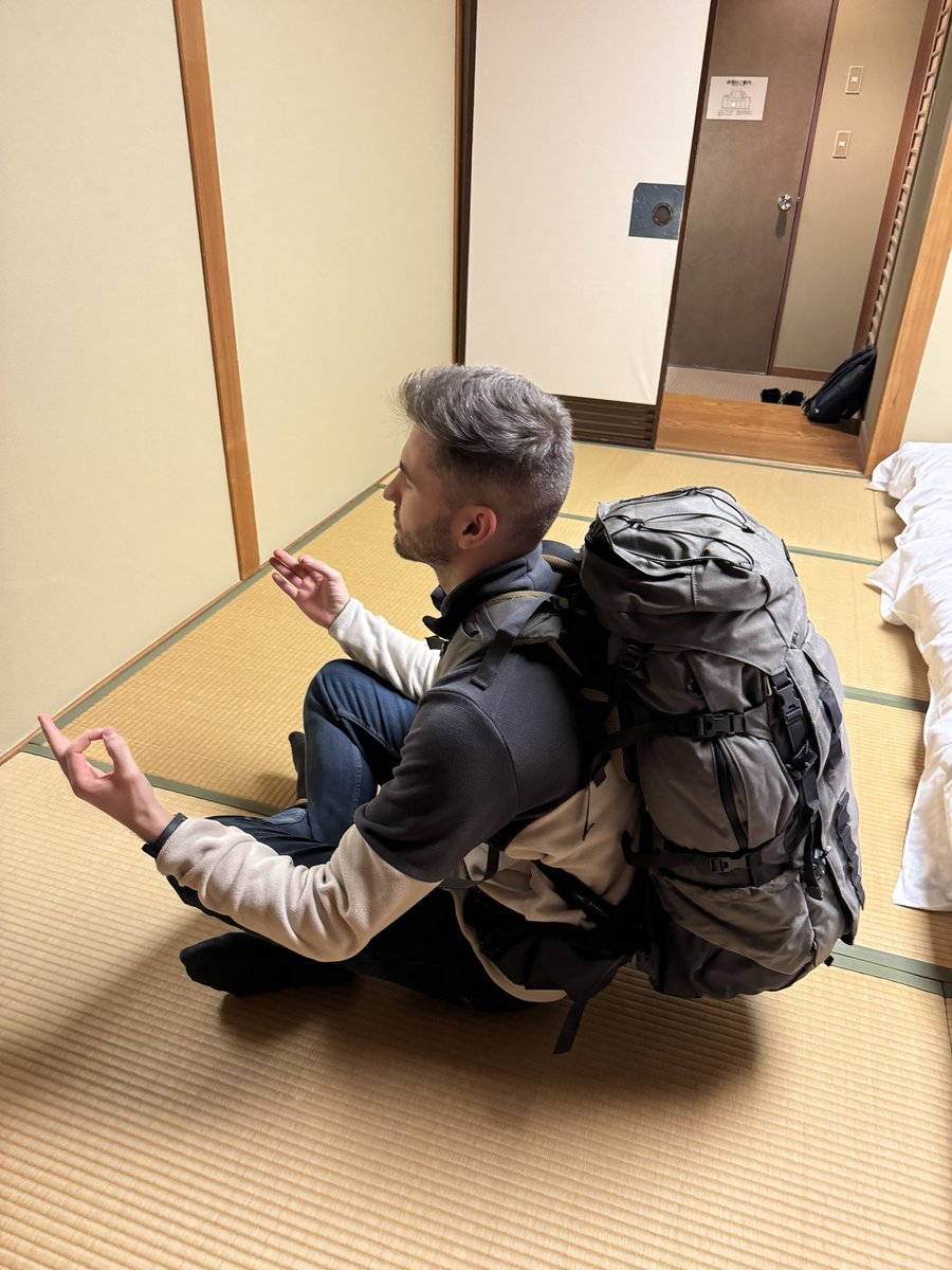 The backpack is back after 1 day lost between Paris and Shanghai 🇯🇵