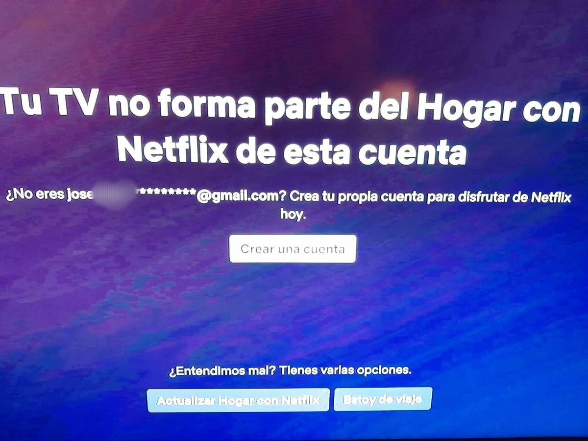 El desplome de Netflix en 24 horas luego de su nueva actualización en dónde limita compartir contraseñas a sus usuarios ( Ya sean con familiares o amigos que no viven en el mismo hogar).