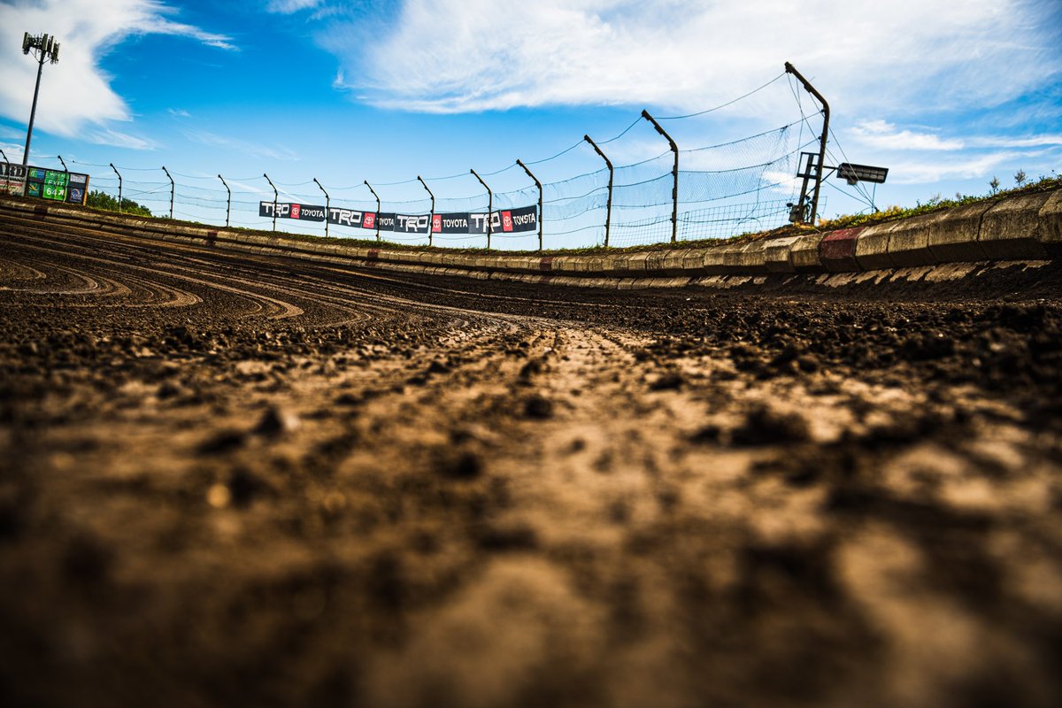 Only a week until we return to @JaxSpeedway 😍 The @HyVee Perks 40 brings the World of Outlaws @NosEnergyDrink Sprint Cars back to the Illinois bullring for a Wednesday night thriller! 𝐓𝐈𝐂𝐊𝐄𝐓𝐒 🎟️ jacksonvillespeedway.com