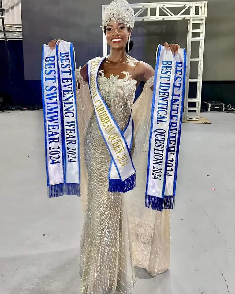 Antigua &amp; Barbuda, thank you so much for believing in this little Island Girl with a dream! It has been an honor to represent our sweet sweet Island paradise. Thank you for being my voice in challenging situations ❤️✨🙏🏾. #onepeople  🇦🇬✨🇦🇬. 

Love always,
Your Caribbean Queen