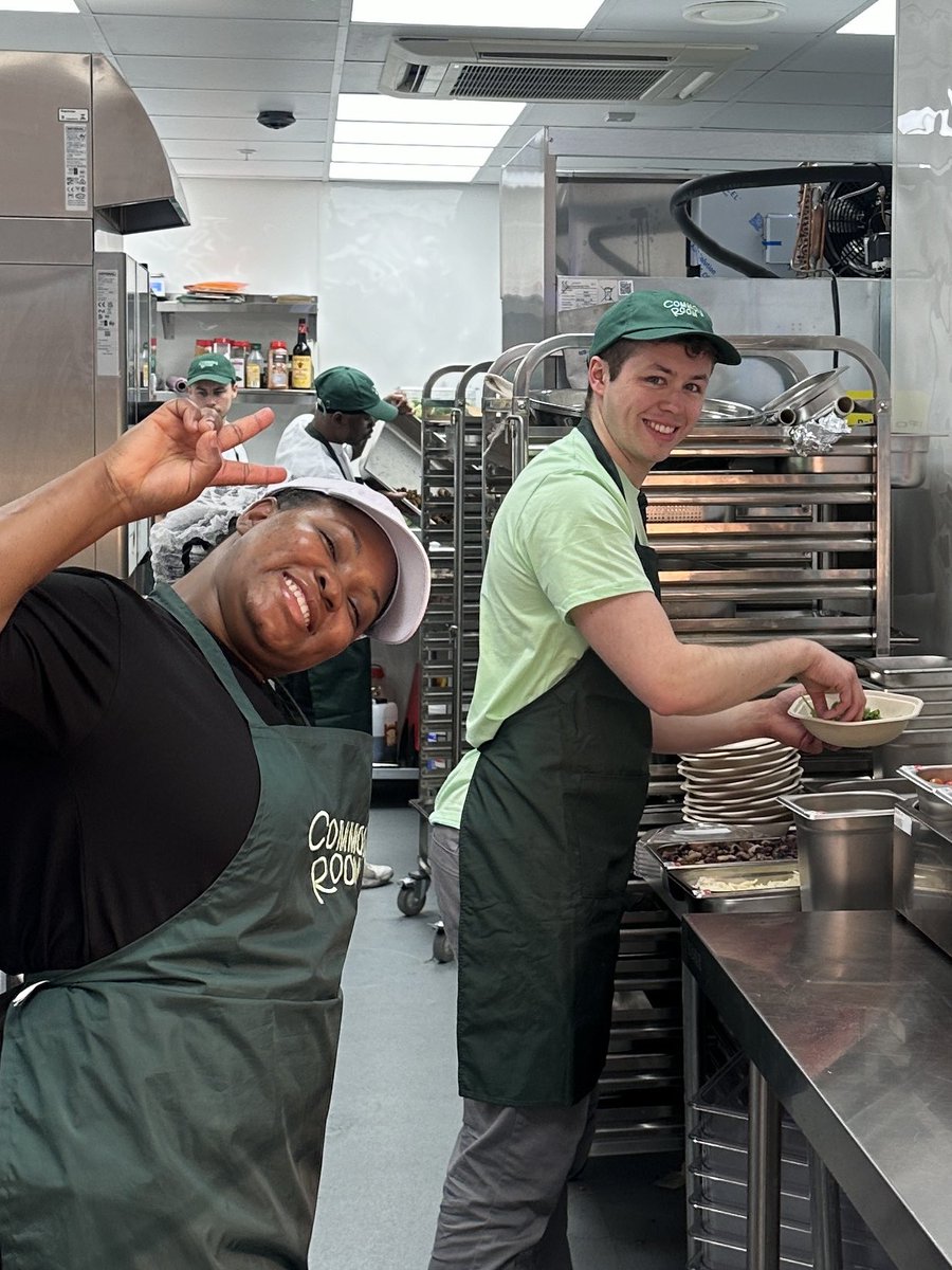 josefchen's tweet image. Spotted a top of class @imperialcollege Centenary Prize mechanical engineer experiencing what it’s like when our robot stops working during rush hour

#incentivealignment