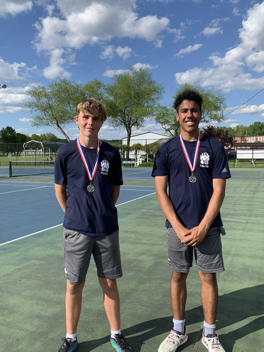 ‘24 NW 1A Mens 🎾 Tourney is a wrap; congrats to @GraniteBears Doubles team of Kannon Strickland & Connor Sechrist on their runner-up 🥈 finish; both plus Chase Moore 🥉 advance to next weeks 1A West Regional GO 🐻 @MACSchools @granitesquad @MrCoryLeeSmith @AshleyHGraham