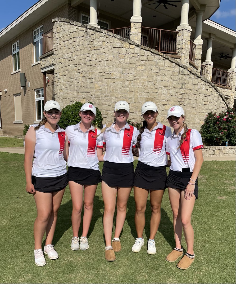 Carl Albert’s girl golf team qualified for the Class 5A state tournament after finishing runner-up today at regionals. Miah Luong was the individual regional champion with a five-over-par 77. Peyton Black was seventh with an 88 and Addy McAlister was 11th with a 92. #okpreps