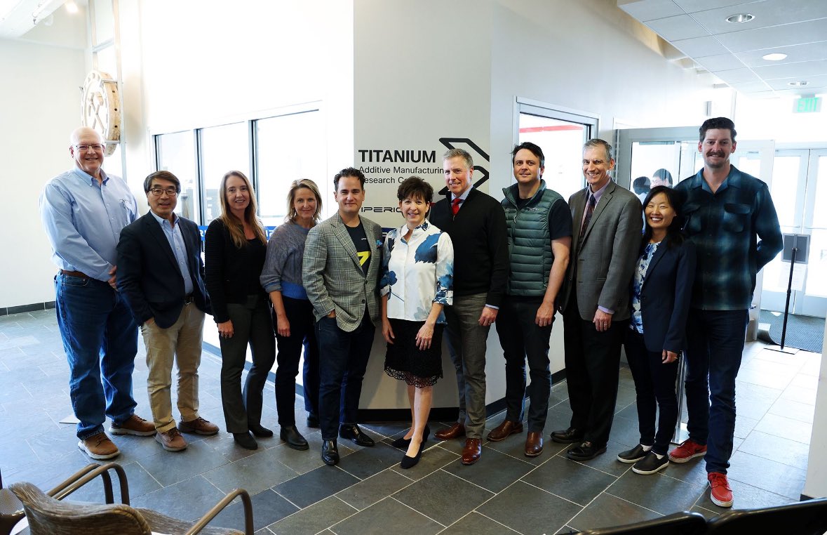 UofUCMES's tweet photo. We are pleased to announce the opening of the University of Utah’s Titanium Additive Manufacturing Research Center funded by IperionX.

#UtahMSE #MetallurgicalEngineering #IperionX #Titanium #AdditiveManufacturing 

https://t.co/r2zkKFTbne https://t.co/6haNrtxG3F