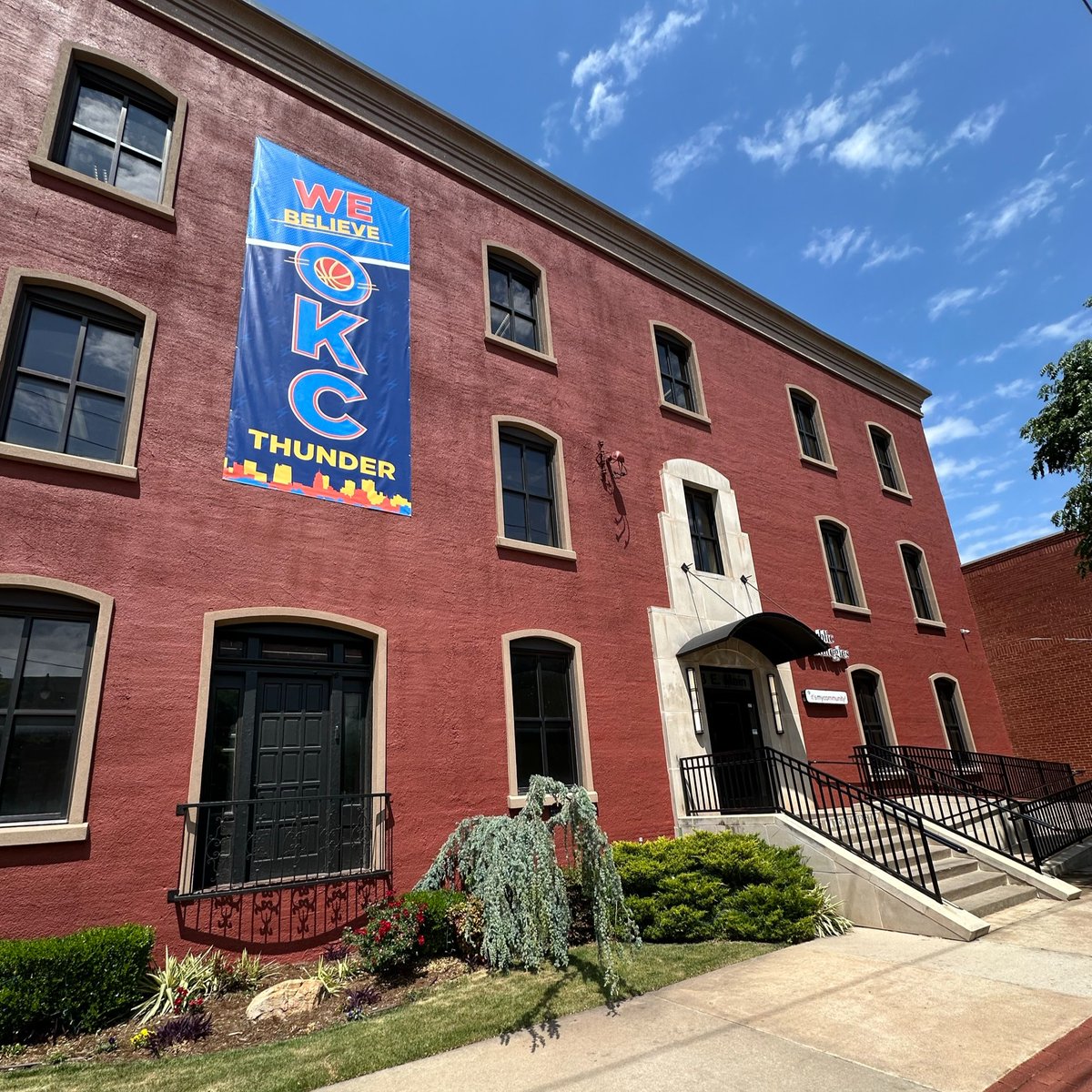 THUNDER⚡️UP OKC!