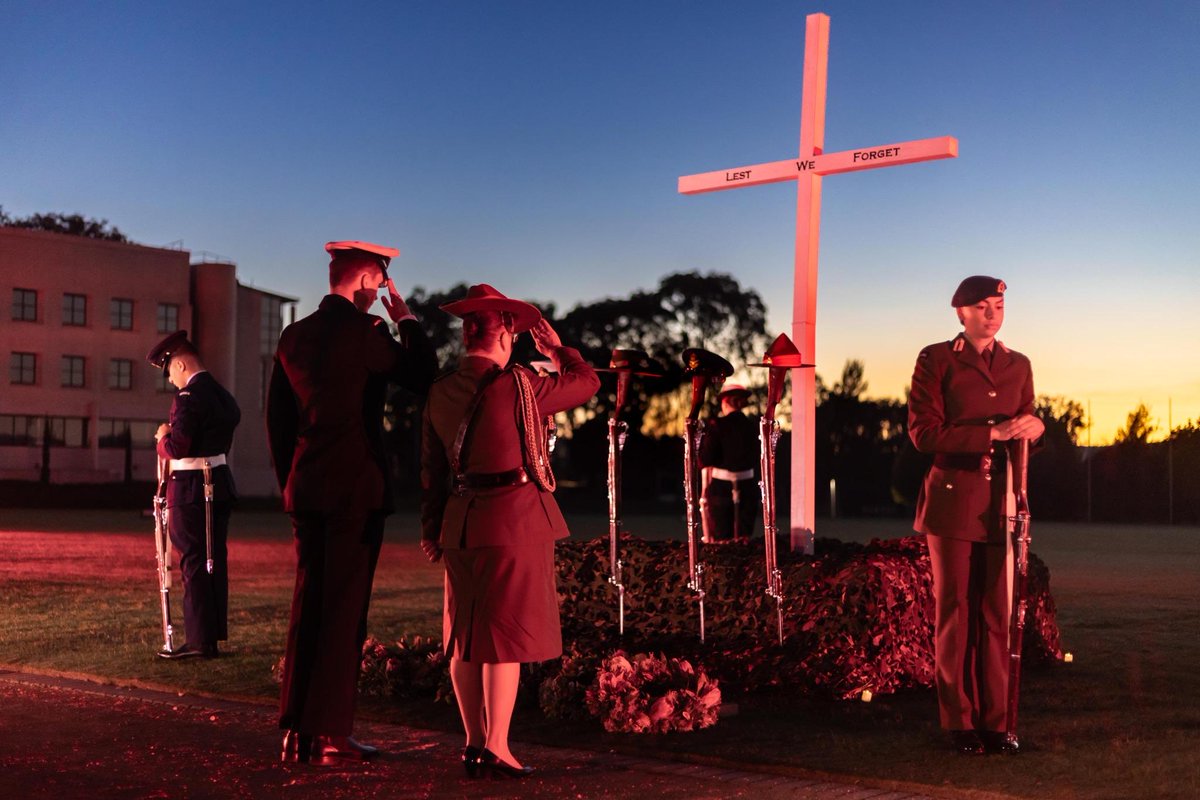 LTGEN Natasha Fox (@cpersaustralia) on Twitter photo This #AnzacDay, I attended the Ceremony with the Trainee Officers at <a href="/ComdtADFA/">Australian Defence Force Academy</a> to commemorate the solemn occasion. We are reminded of the values that define the Anzac spirit - courage, mateship & endurance - which continue to inspire & unite us. Lest we forget.
📸 MIDN Males This #AnzacDay, I attended the Ceremony with the Trainee Officers at <a href="/ComdtADFA/">Australian Defence Force Academy</a> to commemorate the solemn occasion. We are reminded of the values that define the Anzac spirit - courage, mateship & endurance - which continue to inspire & unite us. Lest we forget.
📸 MIDN Males