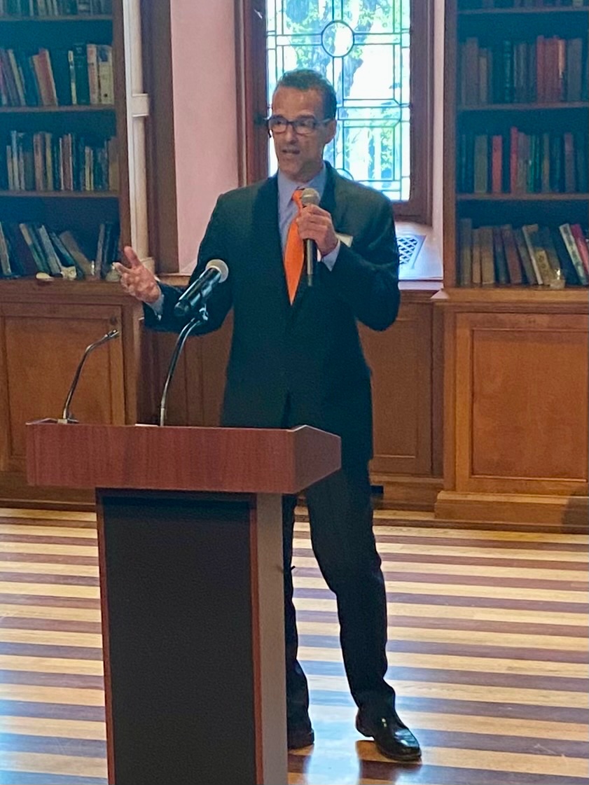 Cheers to the Class of ‘24 for putting on the Gratitude Gala, and to @PrincetonSPIA’s @james_vreeland for his spot-on keynote.