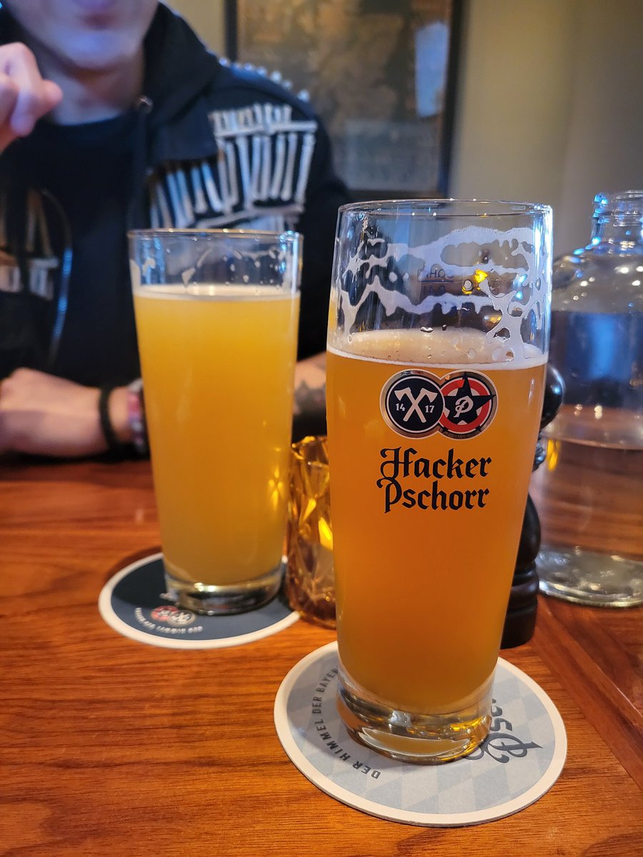spellbunny's tweet photo. Vacation start!!! CHICAGO TOMORROW! https://t.co/uMoZhyzuqJ