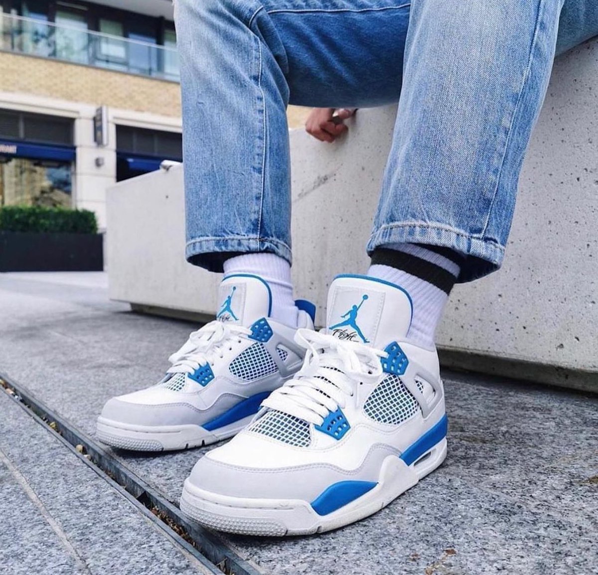 Air Jordan 4 Retro 'Military Blue' exclusive access going out tomorrow 👀 Link -> bit.ly/3Je9Kmi