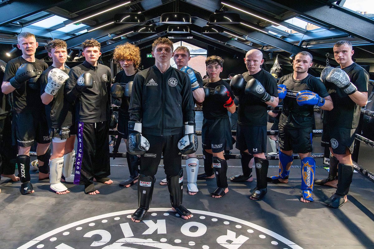 prokick's tweet photo. Here's the final line-up for this Sunday at #ProKickGym, witness ten skilled ProKickers in action as #International #kickboxing returns. Among them is Jay Snoddon, making his Pro debut on April 28th. Secure your tickets and join us in supporting your team! #ProKickGym π₯ποΈ https://t.co/6zoV57VAay