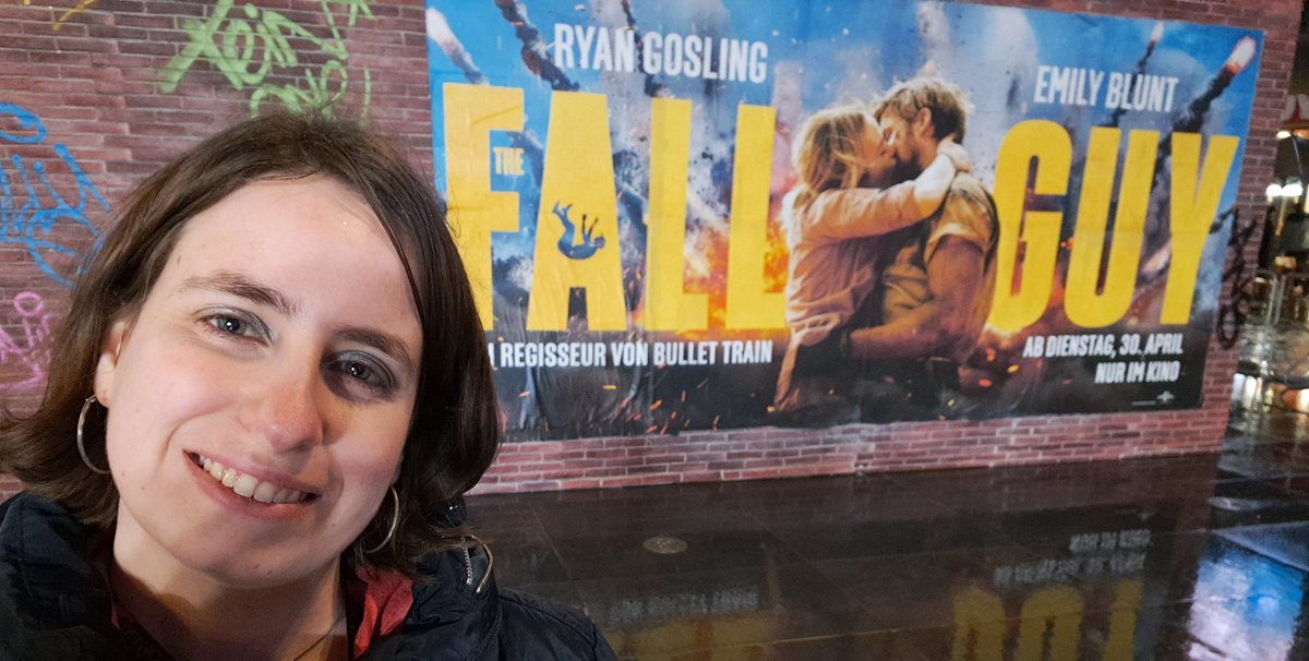 raphsab96's tweet photo. @TheFallGuyMovie Yeah 😀😁🤗❤️✨🎥🎶

already can't wait to see #TheFallGuy / #TheFallGuyMovie again after the #Europapremiere in #Berlin 💞

#RyanGosling @RyanGosling #EmilyBlunt @TheFallGuyMovie
#student #mediamanagement #IU #filmstudent #film #movie #tv #stuntguy #loveit #europe #premiere https://t.co/CKLKwCB5Cl