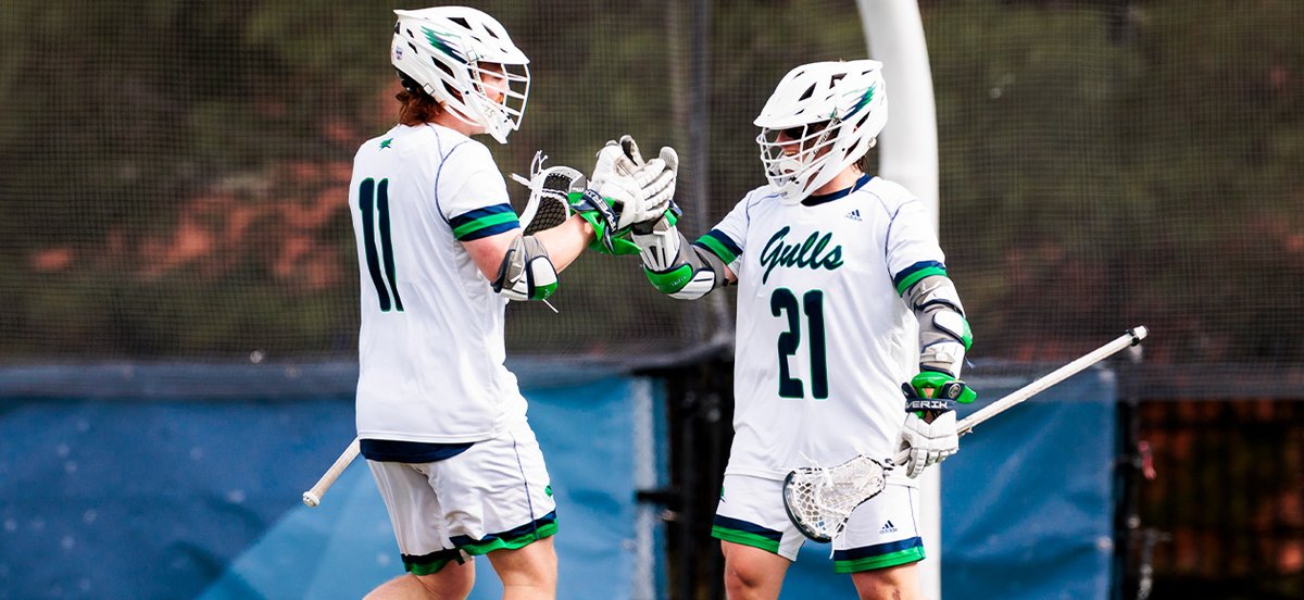 MLAX: Fourth Quarter Run Propels No. 17/19 @EndicottMLAX Past Wentworth, 20-9 STORY ➡️ ecgulls.com/x/8juqx NOTES * Nick Pagluiso eclipsed 100 career goals in the contest while also moving into 10th all-time in points with 230.