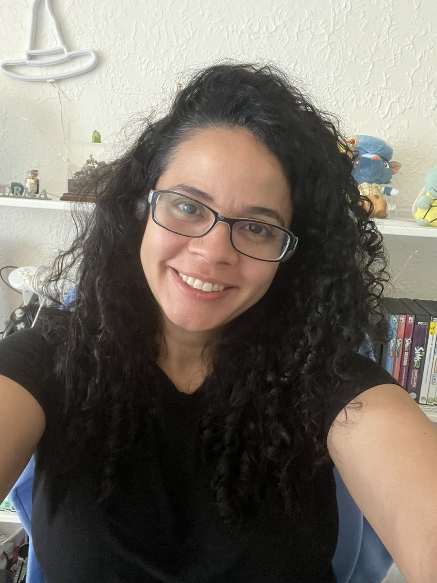 Live on the purple app!

twitch.tv/drnormairis