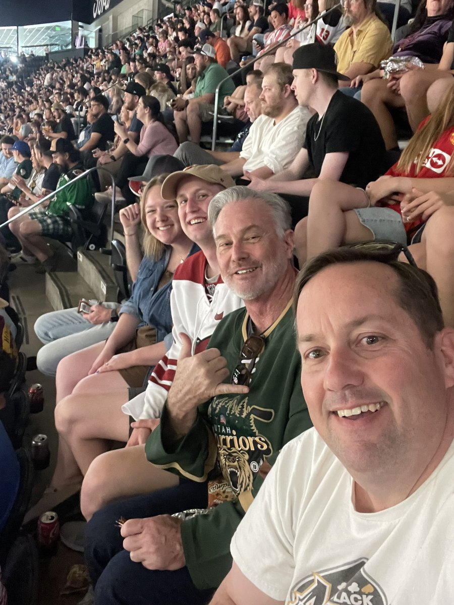 ialwaysdadhard's tweet photo. Excitement is high in Salt Lake. #NHLinUtah https://t.co/we8woi338m