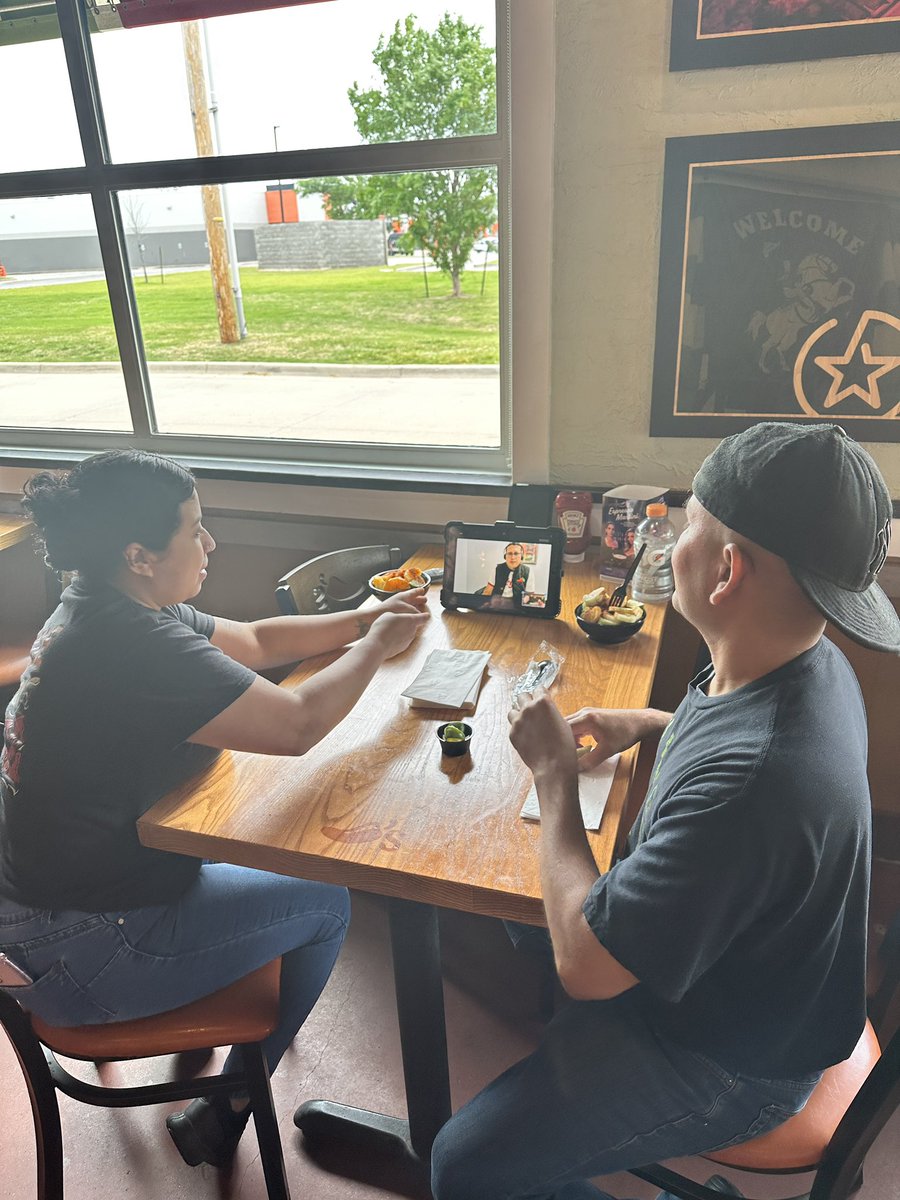 We love Training at BA Chilis! Hector and Monica are 2 of my HOH Certified Trainers. They are excited and ready to help train and create a great sense of belonging for our new Chiliheads! #trainingmatters #chilislove