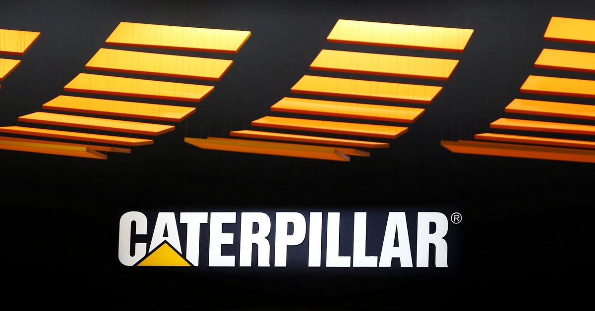 Caterpillar, Deere inventories in focus as machinery demand plateaus reut.rs/3WeZWjJ