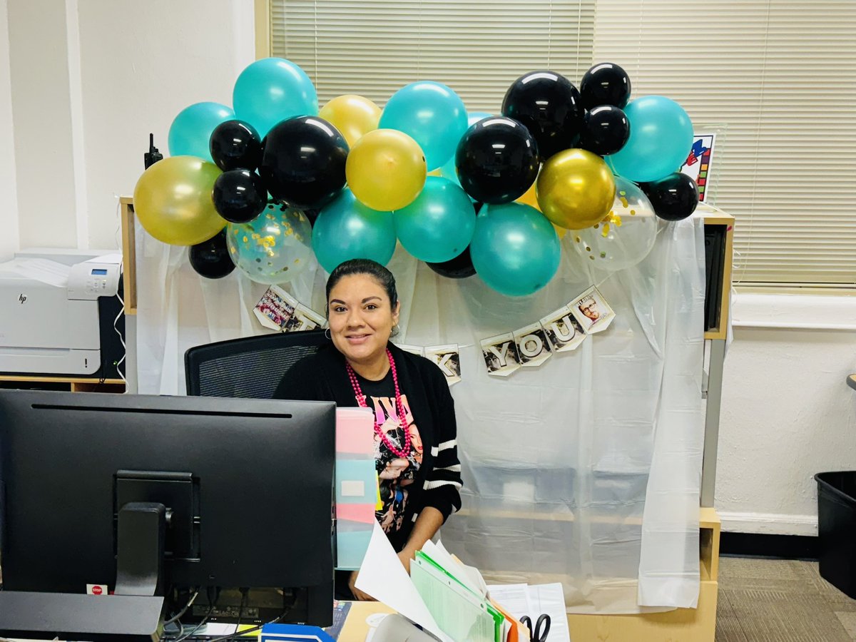 Happy Administrative Professionals’Day to @HARLLEEDISD Office Manager Rodriguez! Thank you for sharing your many talents and going above and beyond for Hawk Nation! @dallasschools @TeamDallasISD @RubyRamirezDISD #AdministrativeProfessionalDay