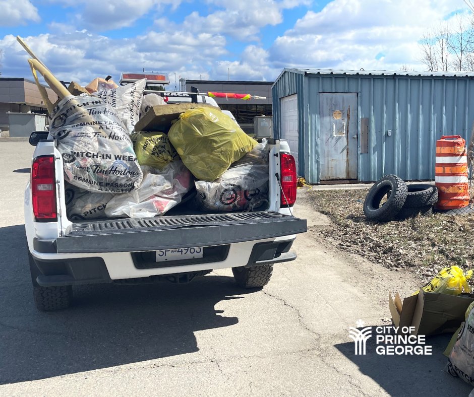 We'd like to say a big thank you to the volunteers who pitched and our partners for making our spring clean up event possible! There were more than 140 groups that registered and about 4000 participants. Now let's all do our part to keep the community clean!