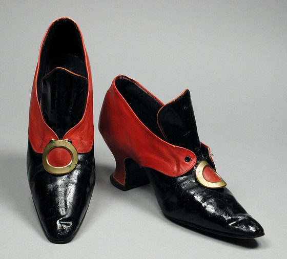 Shoes by F. Pinet, 1919. Los Angeles County Museum of Art.