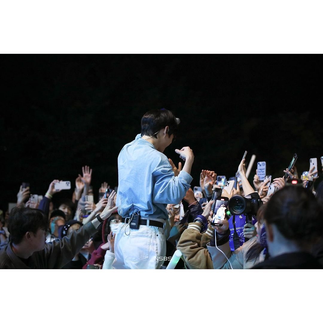 10cm_sukida's tweet photo. 남서울대 총학생회 인스타
2024 성산골 한울마당 2일차 초청가수 : #10CM
NSBS에서 담은 2일차 현장 사진을 공개합니다🔥
#NSBS #남서울대학교 https://t.co/rdiCOhUsX1