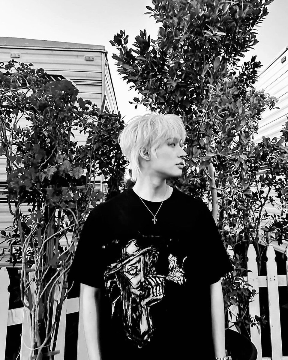 zhouang1024's tweet image. mingi posted on ig
[#fix_onstagram] @Coachella get ready

@ATEEZofficial #ATEEZ #에이티즈