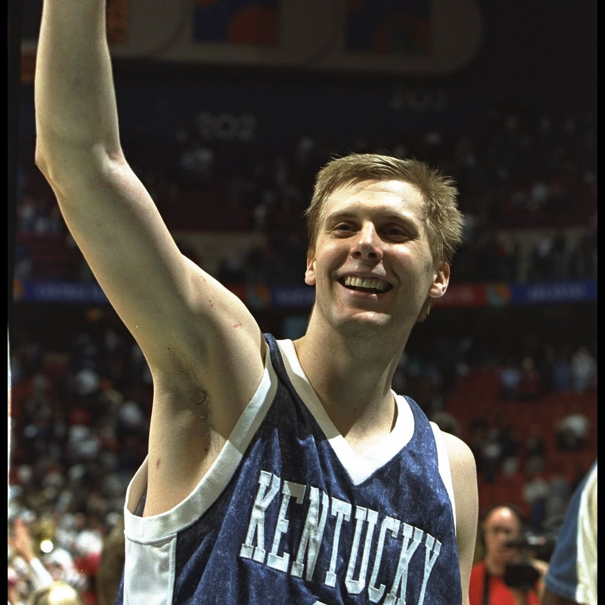 KentuckyKavalry's tweet photo. I feel kinda bad for my negative reaction to the Mark Pope hire at first.

I think this dude LOVES UK with all his heart and will give everything he can to succeed here. 

He runs a fun modern offense, is a great X’s and O’s coach, and overachieved at BYU despite the recruiting limitations of that school. 

With UK’s resources he should do just fine. He wants to be here and is passionate about this state and this university. He may not have been the flashy hire but I am completely on board for this and will support our new coach through this process. We should all rally together as a fan base and get behind our guy. 

#BBN