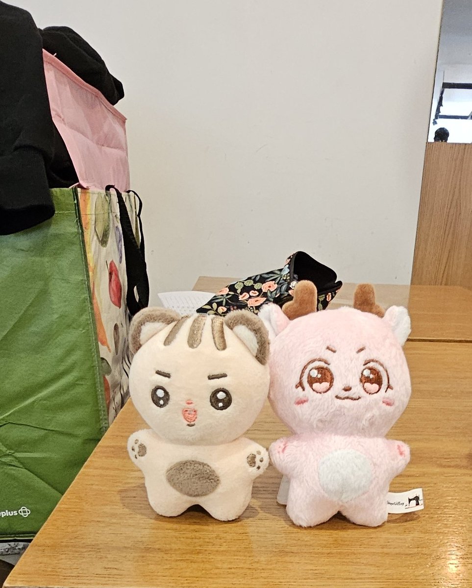 ddouramji's tweet photo. 인형 현장수령 지금부터 가능합니다!!!
여기로 오시면 됩니다!!🥰🐿
#뚀뚀람쥐 #현장수령 #워케이션
#인피니트 #동우 https://t.co/3g8wkoRbbu