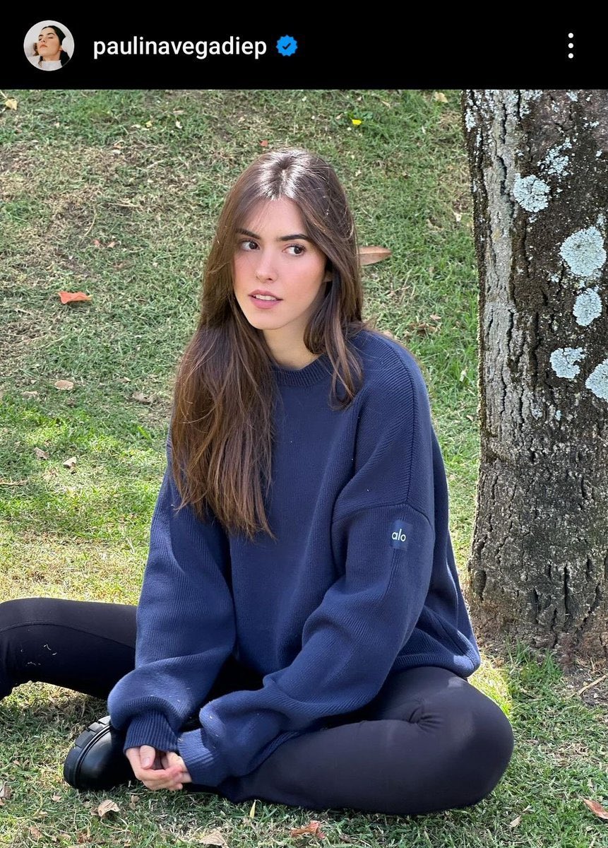 confeti_0's tweet photo. No puedes comparar la belleza de Paulina Vega con ninguna mujer, ella tiene una belleza que no es de este mundo, además es nuestra mejor miss universo, y soporten. https://t.co/S32nqpBsIc