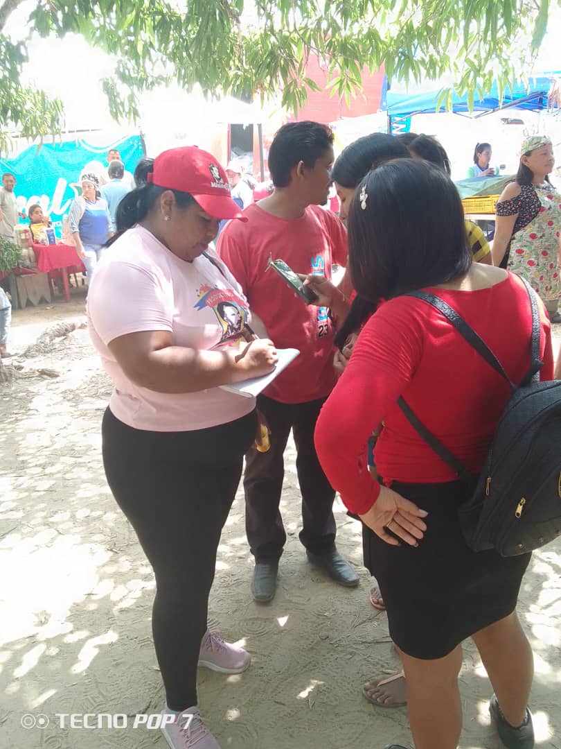 #12Abr | 🇻🇪 📢¡Misión Ribas Productiva Apure presente en el Plan de amor en Acción realizado en la casa comunal "La Cueva del Sapo",donde se lograron captar más de 20 vencedores y vencedoras
#VenezuelaValiente
¡Por el futuro del país!
 <a href="/nicolasMaduro/">Nicolás Maduro</a>
<a href="/delcyrodriguezv/">Delcy Rodríguez</a>