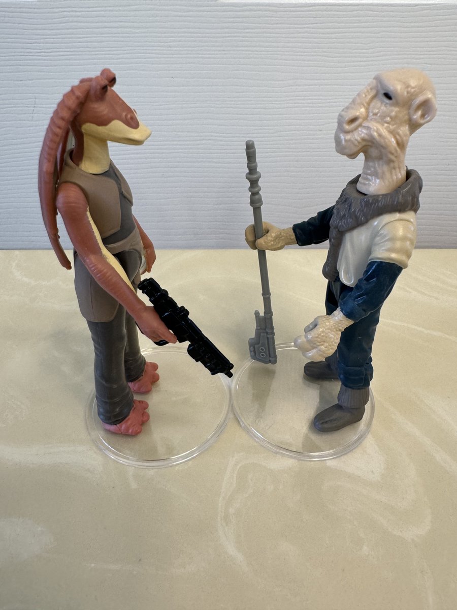 iOrder66's tweet image. Finally, the meeting we have all dreamed of
#JarJarBinks #YakFace
#StarWars #RetroCollection #Kenner #Hasbro
