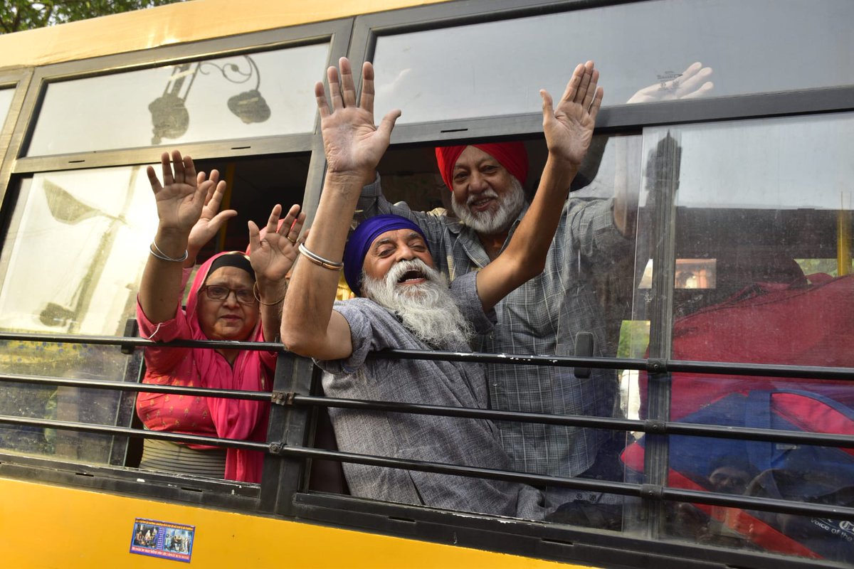 htTweets's tweet photo. #InPics | A Sikh jatha (batch of pilgrims) depart for #Pakistan to celebrate the festival of #Baisakhi in #Amritsar 

📸@SameerS38127453 / Hindustan Times https://t.co/9LVxA5DQxz