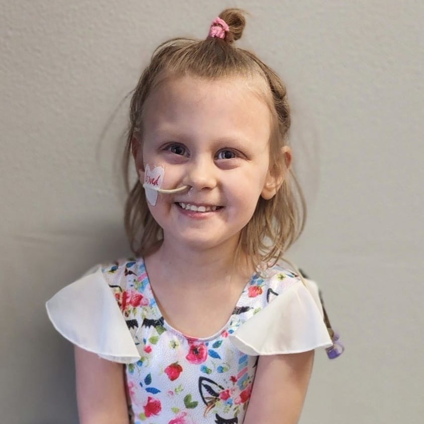 Please join me in praying for Savayah, a little girl who 4 years old with recurrent brain cancer. She enjoys cuddles with mom and watching TikTok videos with her. She is currently receiving chemotherapy due a relapse of Medulloblastoma where the tumor has returned to her brain.