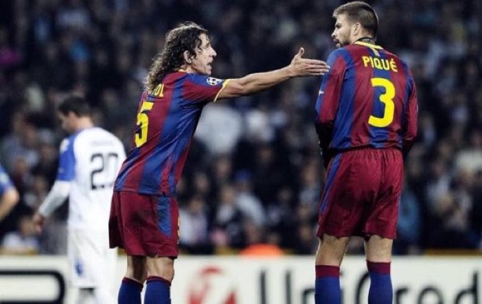 futnostalgico's tweet photo. 🗣 Gerard Piqué: “Lembro que uma vez Carles Puyol estava voltando de lesão e quando ele voltou a campo eu disse a ele: 'Bem-vindo de volta, capitão.'

Ele se virou para mim e disse: ‘Cale a boca e concentre-se no jogo’.” 😂🙌

Nostálgico! https://t.co/Lr2UDWJGJO