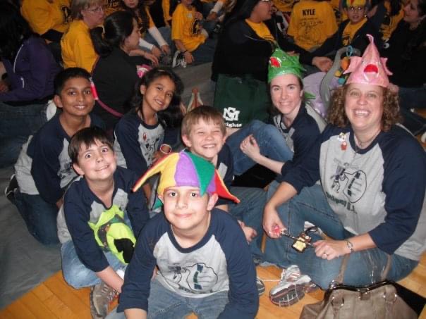 akbusybee's tweet photo. Y'all..I have been doing @IDODI so long..that one of the kiddos on one of my first teams is now a team manager! @WeAreTexasDI @MidCitiesCreate #iamdi https://t.co/9oGTWyA3jb