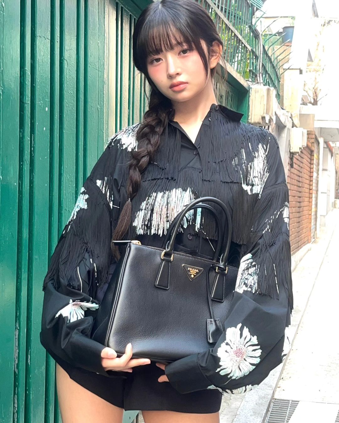 GLA8-6SbEAAJre4?format=jpg&name=large