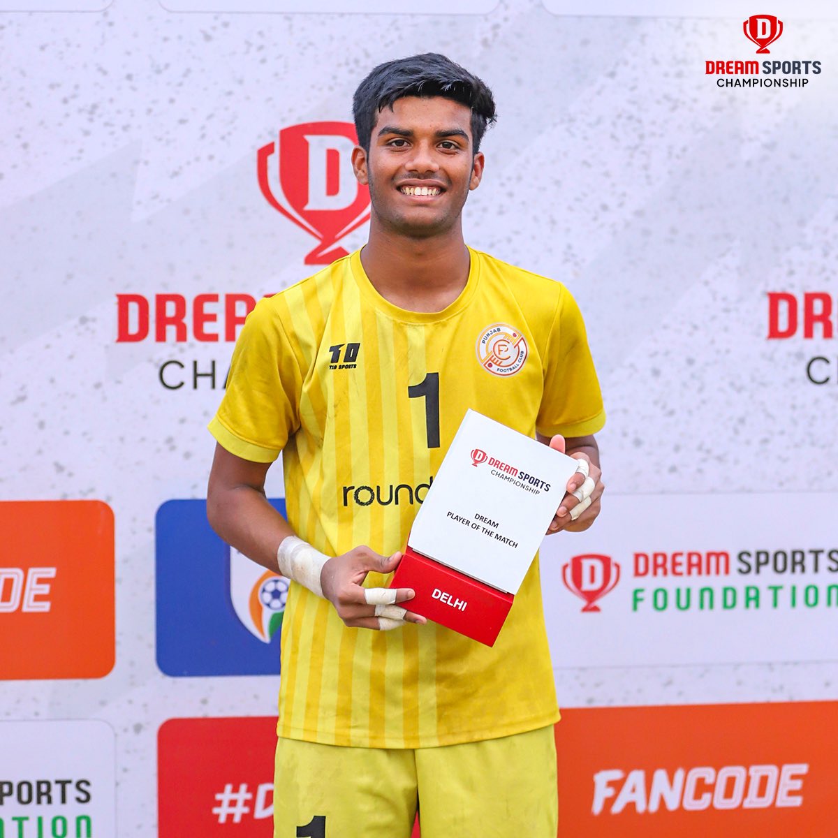 𝙂𝙤𝙖𝙡𝙠𝙚𝙚𝙥𝙚𝙧𝙨 𝙙𝙤𝙢𝙞𝙣𝙖𝙩𝙚 𝙩𝙝𝙚 𝙛𝙞𝙚𝙡𝙙! Underrated but unbeatable, it’s a goalie who steals the spotlight again! Viswajeet Yadav of @RGPunjabFC becomes the second goalkeeper to win the Man of the Match in the Regional Finals! 🌟 🧤⚽ #DreamBig