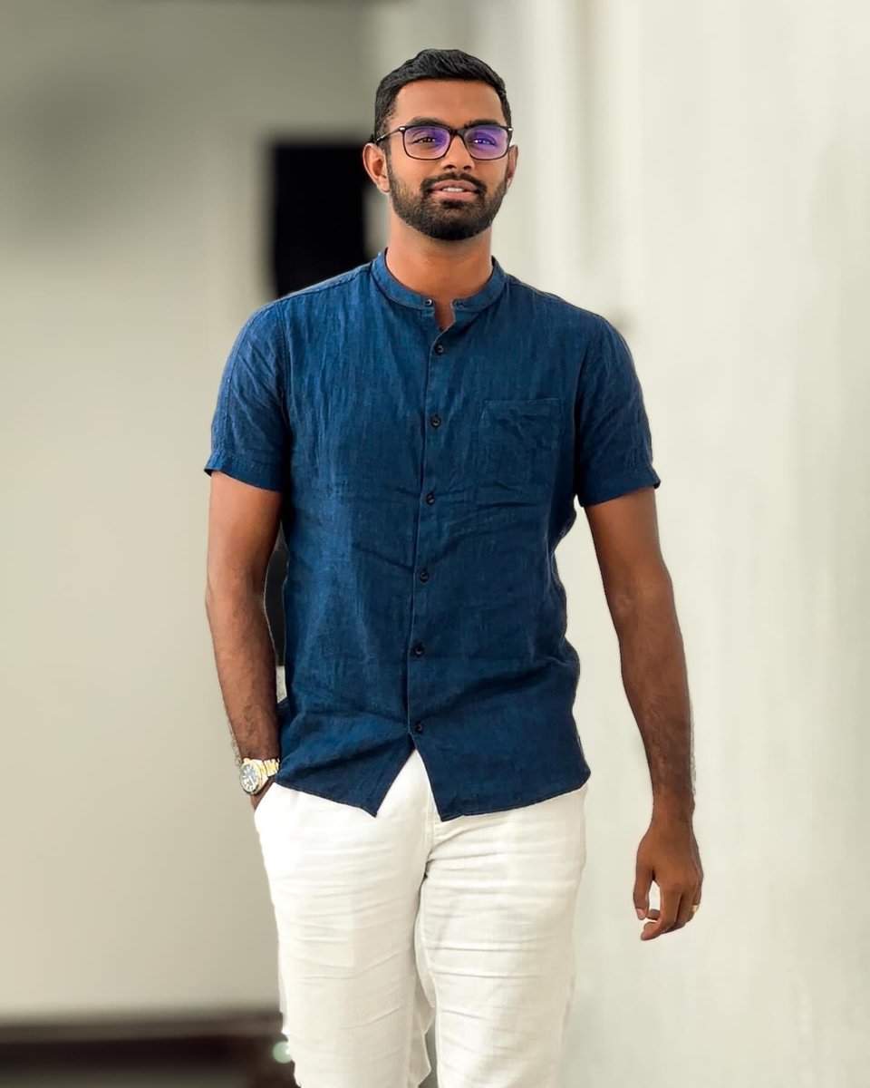 LEmbuldeniya's tweet image. Did I make you stop and stare?
#Embula