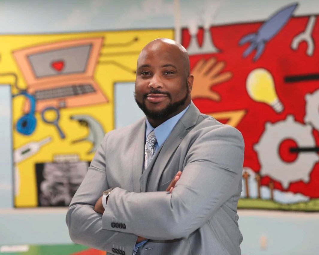 Anthony Swann- Living and Learning youtu.be/loZmFz-nevE He is the 2021 Virginia state Teacher of the Year. @2021VATOTY #anthonyswann #va #toy #educator #assistantprincipal #greatstory #tsc #gogetit