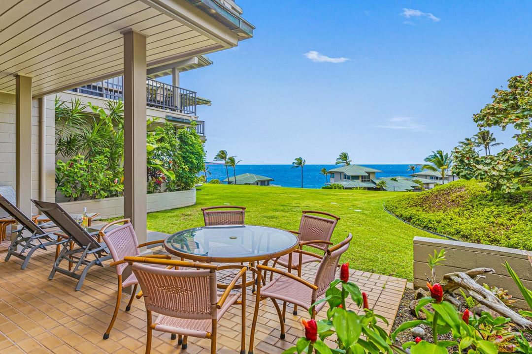 HawaiiLife's tweet photo. Just listed by Jeremy Stice, R(B) is 500 Bay Dr #12G4 in Kapalua, Maui, for $1,439,000.
https://t.co/Wyfussb3fL
Kapalua Bay Villas 12G4 is a recently remodeled ('21) and spacious 1bd./1ba. ocean view residence. Tap the link for more details.
#HawaiiLife #Maui https://t.co/5sp5nW0CpJ