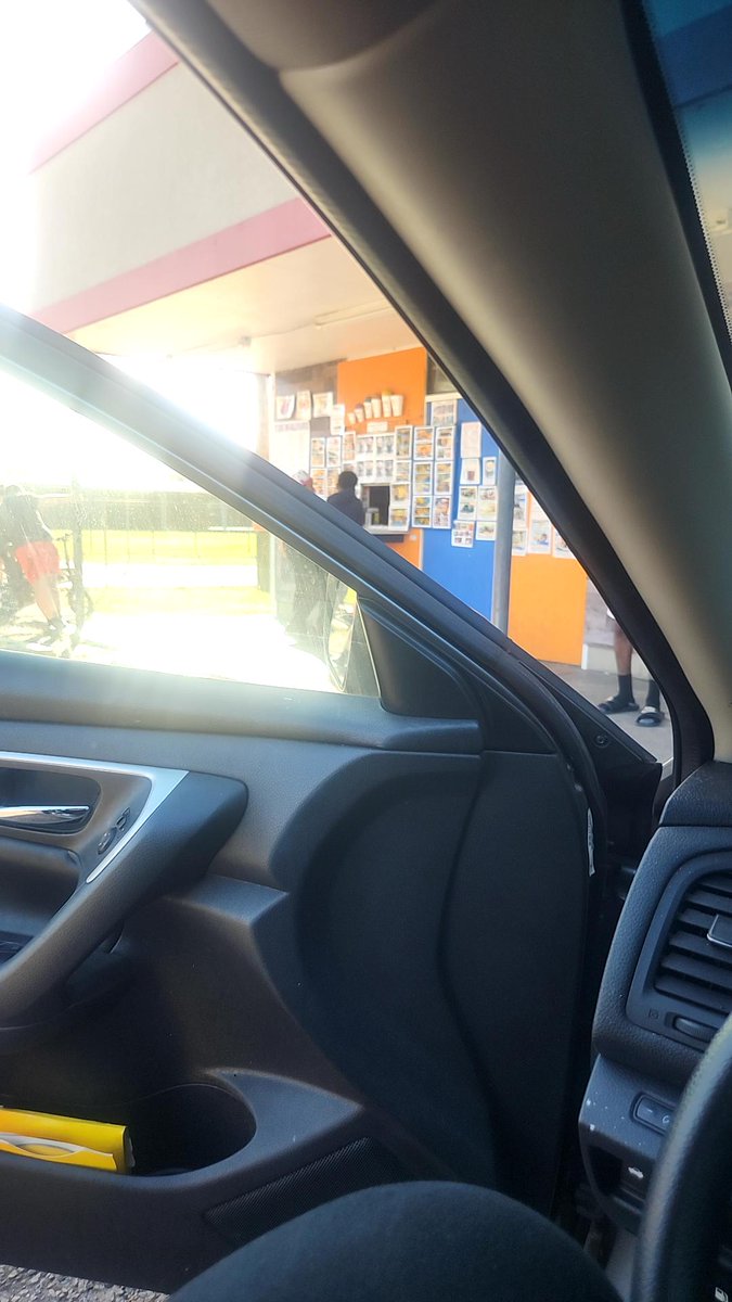 Mandy504 found #cubiecoin in a White vault at this location! Join me playing #cubieverse, It's awesome!   #5210413