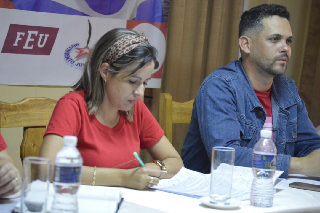 ujc_del's tweet photo. Realizamos el Pleno del Comité Provincial de la #UJCPinar un espacio construido en colectivo, con un debate fresco y aterrizado al contexto .

#GenteQueSuma
#UJCdeCuba
@leyanis_carmona
 
@yusmailyn_m
 
@YamileRamosCord
 
@estev https://t.co/LIhXSz0Eri