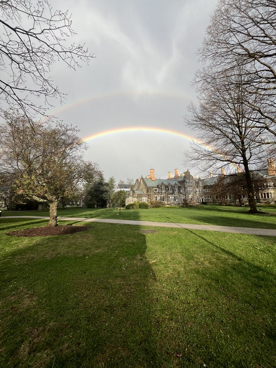 Happy Friday! Thanks to Aliya Stubenbord ‘24 for the great pic! 🌈🌈🌈 #rainbow #brynmarcollege