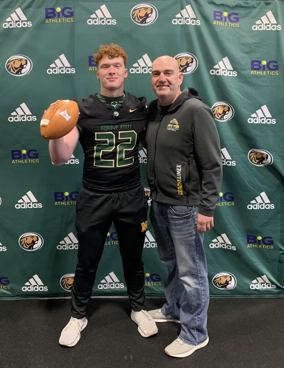 klimek_eli's tweet photo. I am blessed to receive my 1st scholarship offer to play football for Bemidji State University! @BSUBeaversFB @CoachBolte https://t.co/F4WPrsVdrw