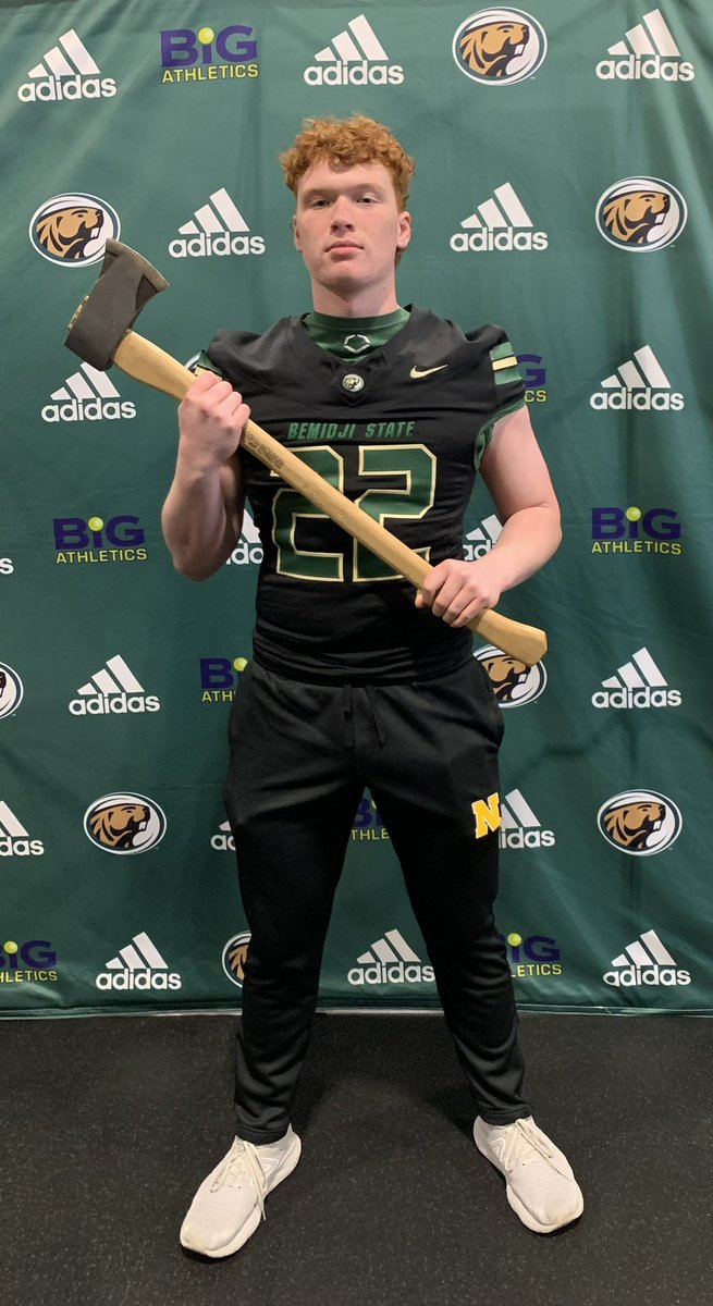 klimek_eli's tweet photo. I am blessed to receive my 1st scholarship offer to play football for Bemidji State University! @BSUBeaversFB @CoachBolte https://t.co/F4WPrsVdrw