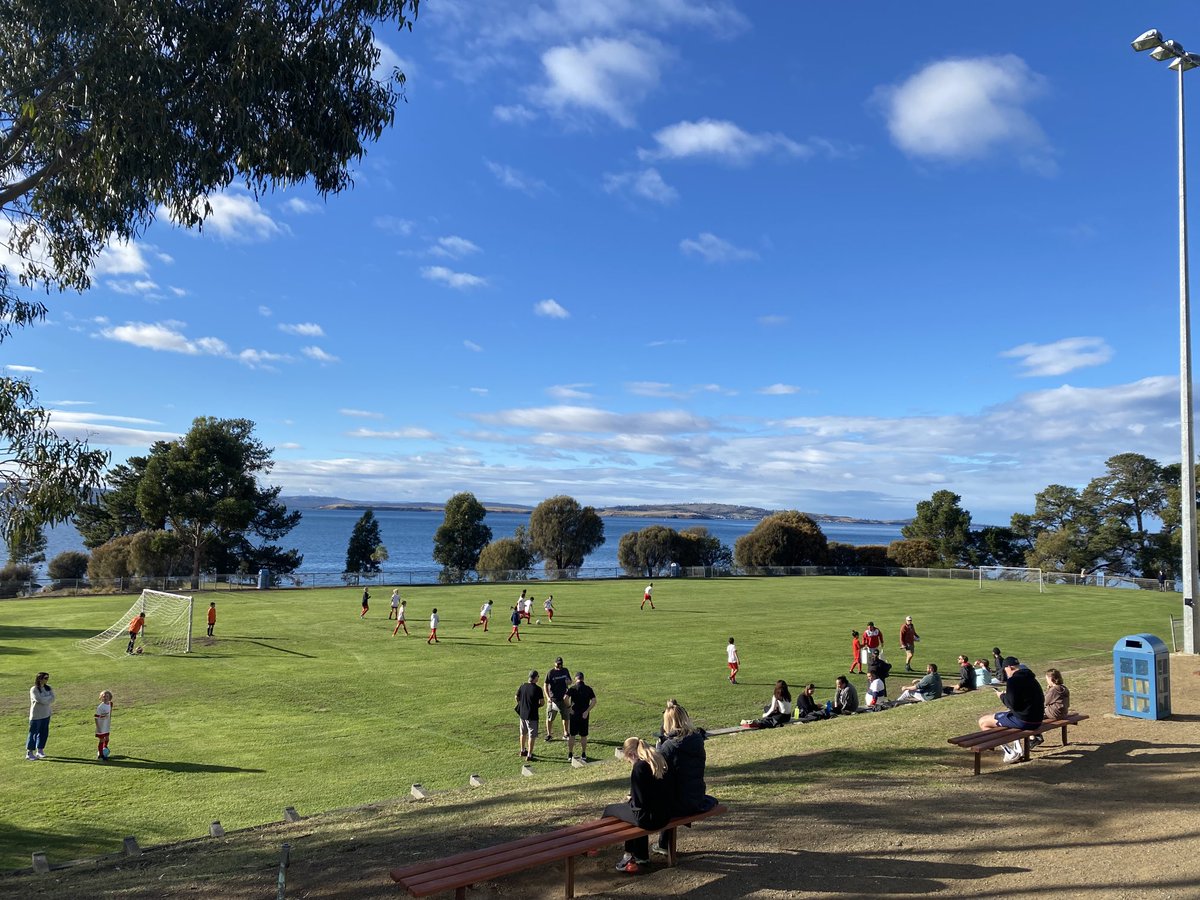 nrossett's tweet photo. Lovely soccer ⚽️ venue this morning #tassie #taroona https://t.co/MbxvG0ZTQj