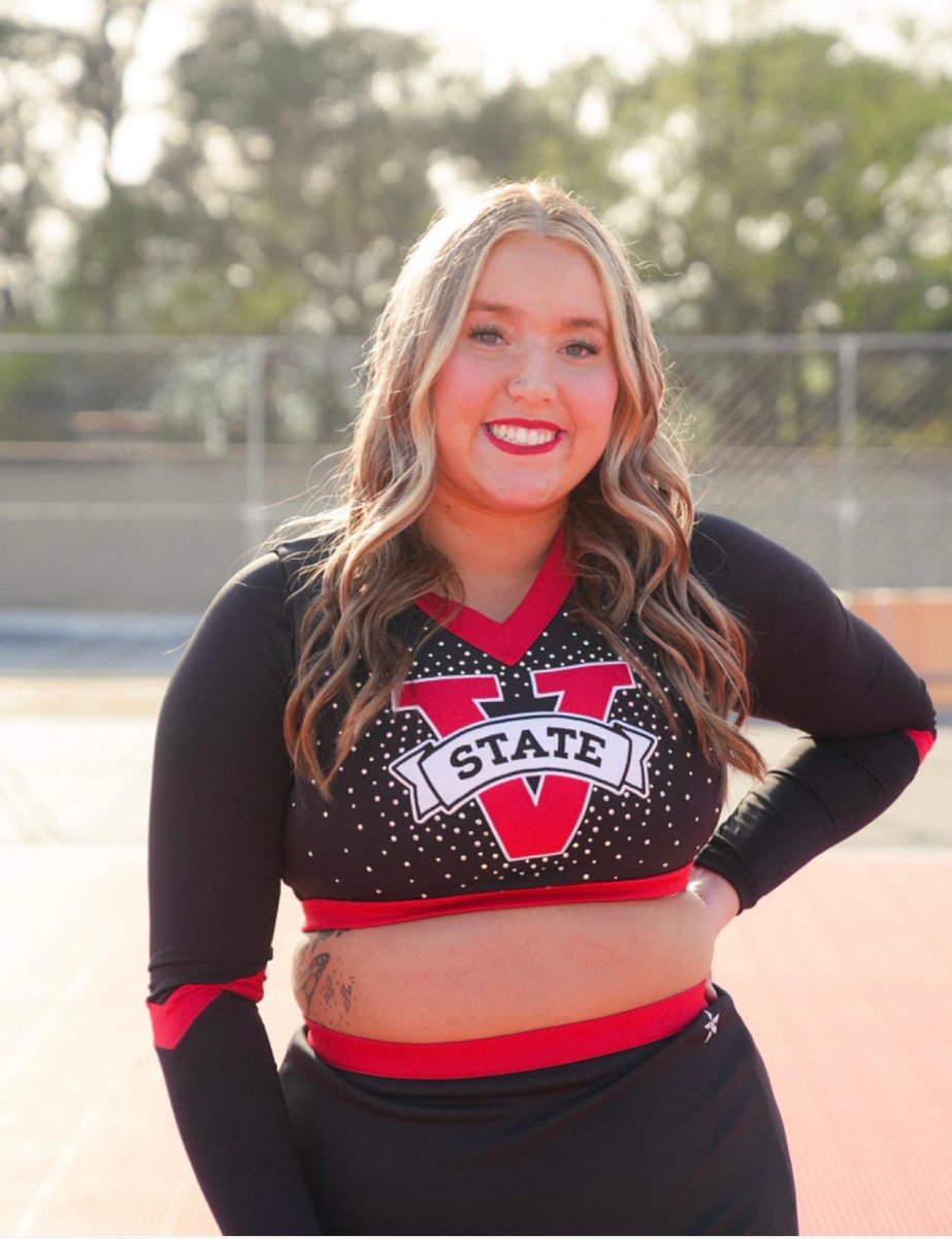 LGHS CHEERLEADING tweet media