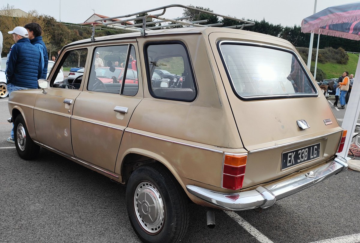 JouMike's tweet image. #Simca #Simca1200 #foreveryoung #biarritz