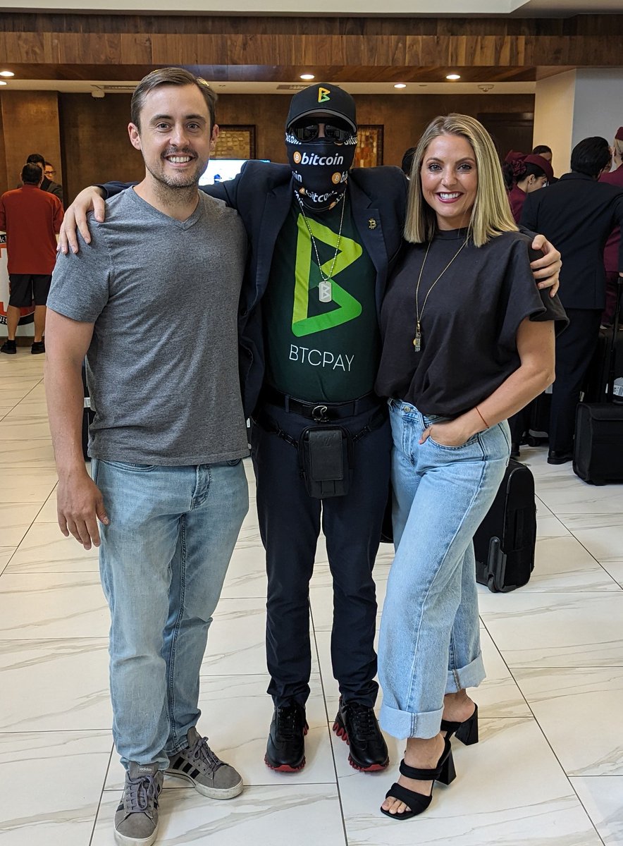 Uncle Rockstar Developer tweet media